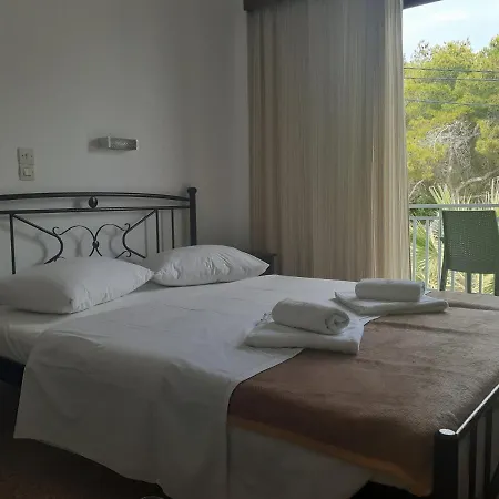 Hotel 3 Adelfia